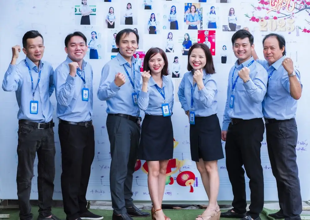 Đội ngũ Luật Việt Á