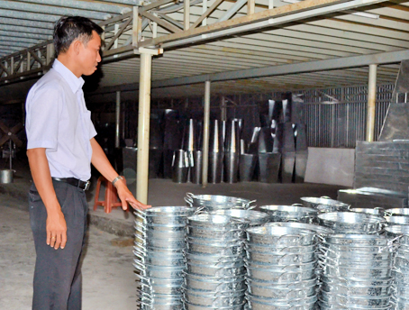 Một góc kho hàng tồn của Công ty TNHH Chương Thảo. Ảnh: V.Nam